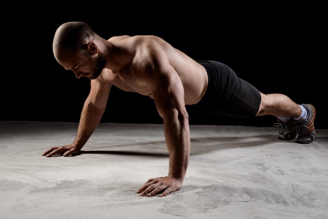 Flexiones brazo o lagartijas ¿Qué son y cómo lograr hacerlas?
