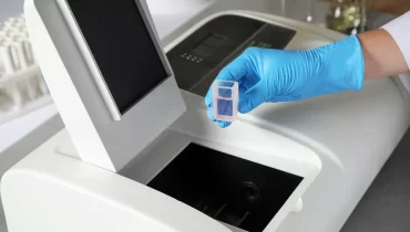 Descubre el mundo del color: La magia del espectrofotómetro